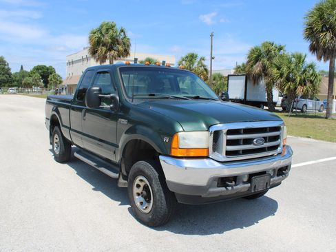 Used 2001 Ford F250 4x4 SuperCab Super Duty image 15