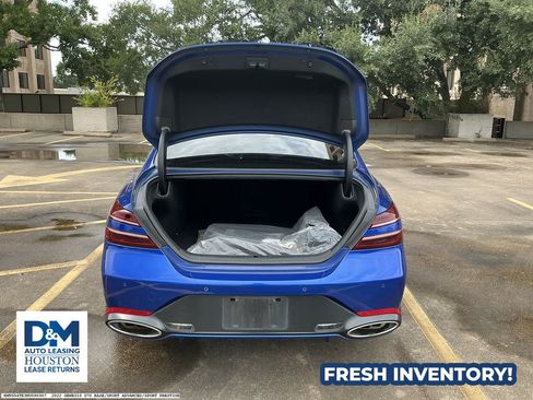 Used 2022 Genesis G70 3.3T RWD image 6