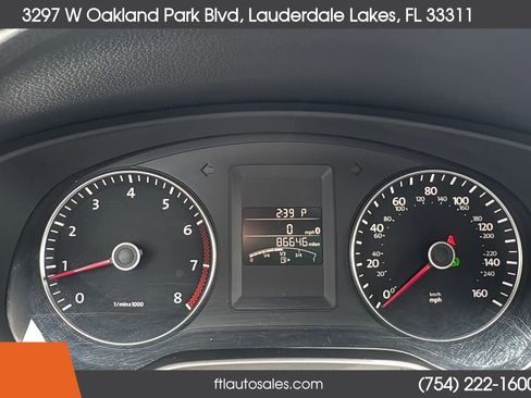 Used 2014 Volkswagen Jetta SE FWD image 47