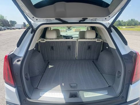 Used 2021 Cadillac XT5 Premium Luxury AWD/4WD image 19