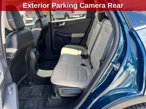 Used 2020 Ford Escape Titanium image 15