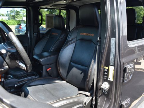 Used 2023 Jeep Gladiator Mojave w/ LED Lighting Group AWD/4WD image 24