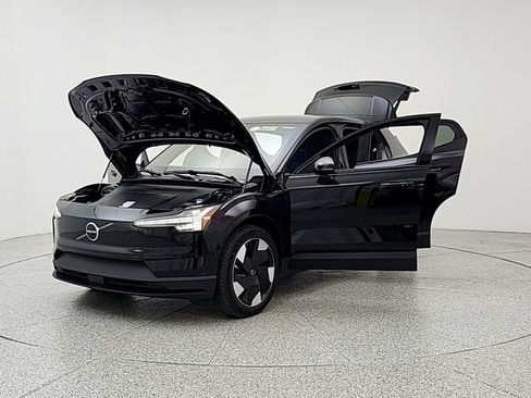 New 2026 Volvo EX30 Plus w/ Protection Package AWD/4WD image 9