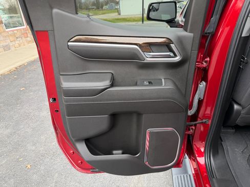 Used 2023 GMC Sierra 1500 Elevation image 16