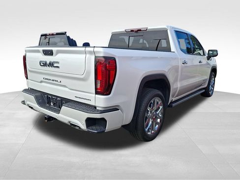 Used 2023 GMC Sierra 1500 Denali Ultimate AWD/4WD image 7