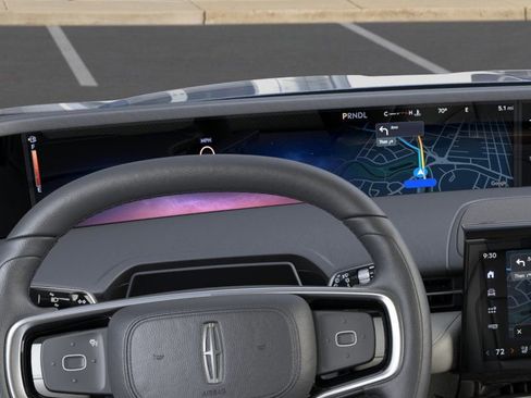 New 2026 Lincoln Nautilus Reserve AWD/4WD image 13