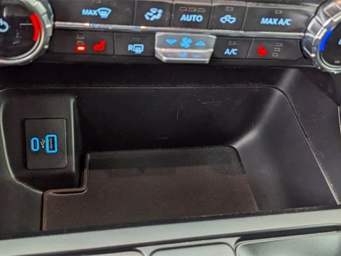 Certified 2022 Ford F150 XLT w/ Equipment Group 302A High image 30