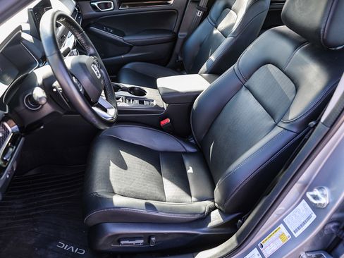 Certified 2023 Honda Civic Touring image 9