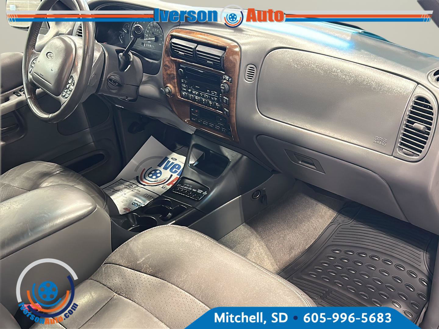 Used 2000 Ford Explorer Limited AWD/4WD image 33