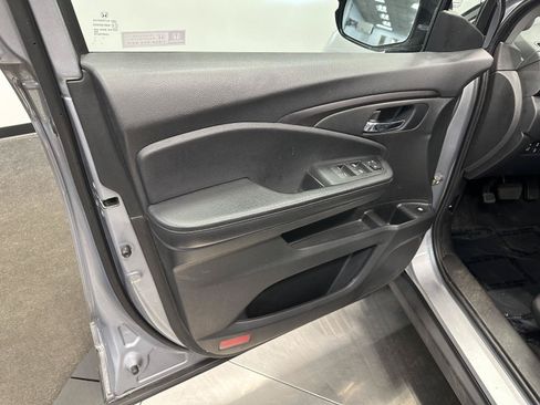 Used 2020 Honda Ridgeline Sport image 13