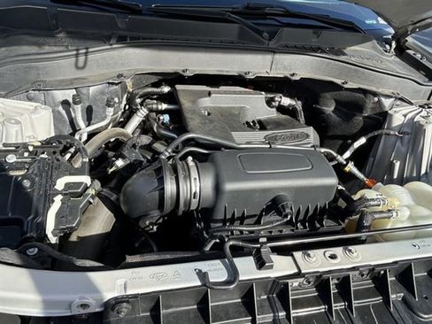 Used 2020 Ford Explorer XLT w/ Comfort Package image 31