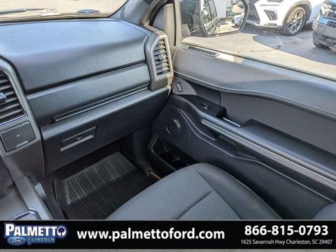 Used 2018 Ford Expedition Max XLT AWD/4WD image 16