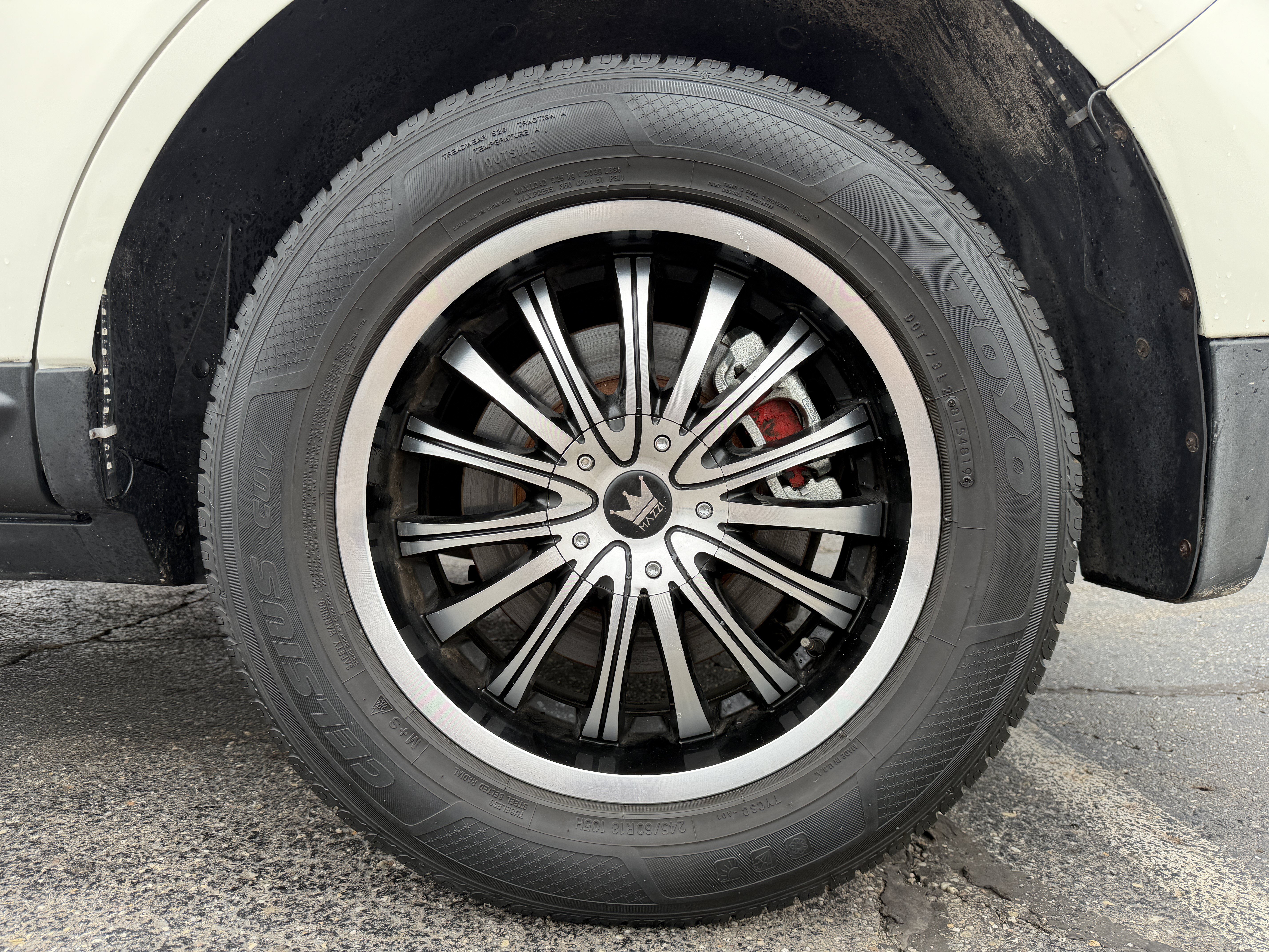Used 2012 Lincoln MKX AWD image 33