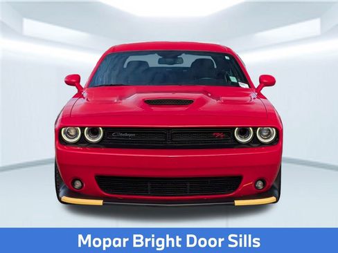 Used 2022 Dodge Challenger R/T Scat Pack w/ Driver Convenience Group image 11