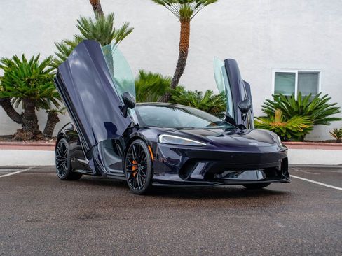 Used 2023 McLaren GT image 28
