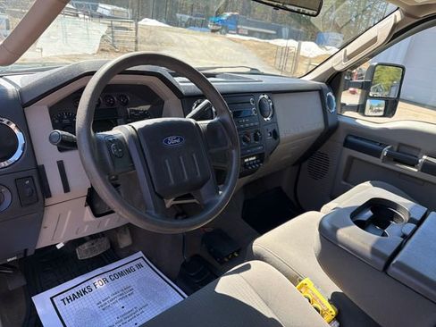 Used 2009 Ford F350 XL AWD/4WD image 12