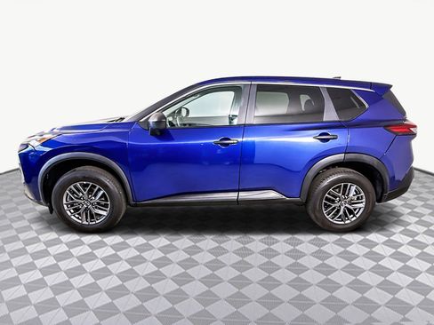 Used 2023 Nissan Rogue S image 6