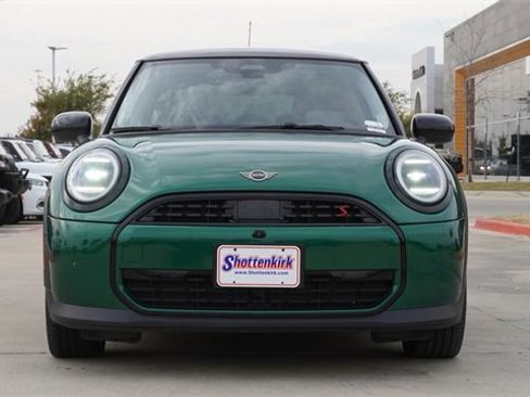 Used 2025 MINI Cooper S image 2