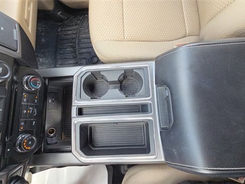 Used 2016 Ford F150 XLT w/ Equipment Group 301A Mid image 34