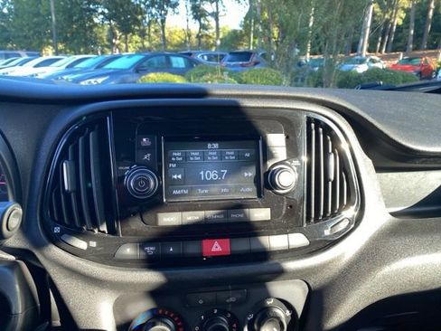 Used 2017 RAM ProMaster City Tradesman w/ Rear Back-up Camera Group image 25