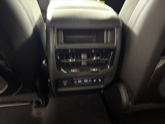 New 2026 Jeep Grand Cherokee Limited AWD/4WD image 29
