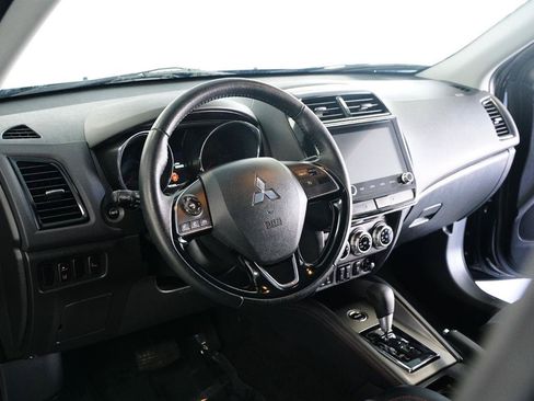 Used 2024 Mitsubishi Outlander Sport SE AWD/4WD image 11