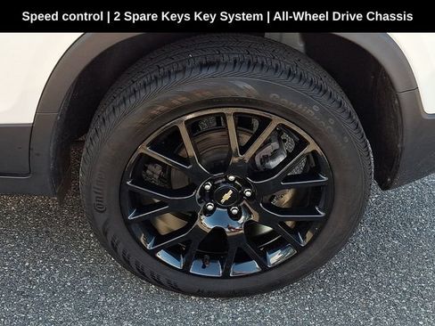 Used 2022 Chevrolet Trax LT w/ Driver Confidence Package AWD/4WD image 15