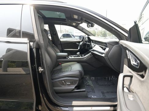Used 2022 Audi SQ8 Prestige w/ Prestige Package image 20