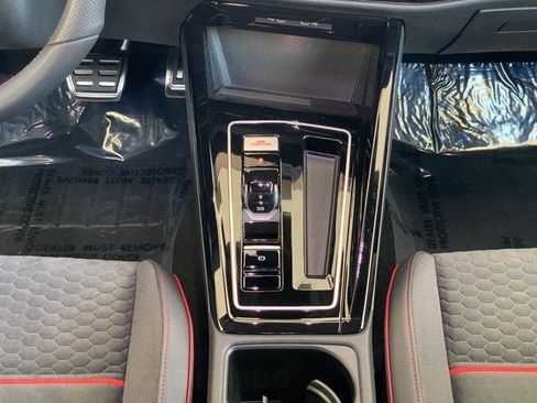 New 2026 Volkswagen GTI SE FWD image 6