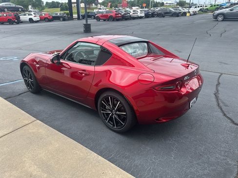 New 2026 MAZDA MX-5 Miata RF Grand Touring RWD image 5