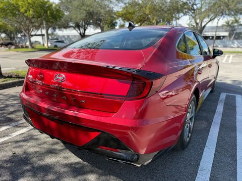 Used 2020 Hyundai Sonata SEL w/ Convenience Package FWD image 11