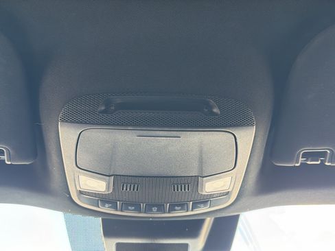 Used 2021 Ford Expedition XLT RWD image 36