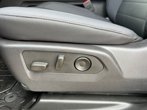 New 2025 GMC Hummer EV 3X w/ Battery Pack, 24 Module Pack image 16