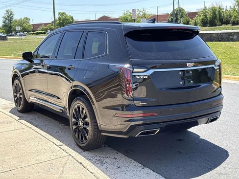 Used 2023 Cadillac XT6 Sport w/ Technology Package AWD/4WD image 23