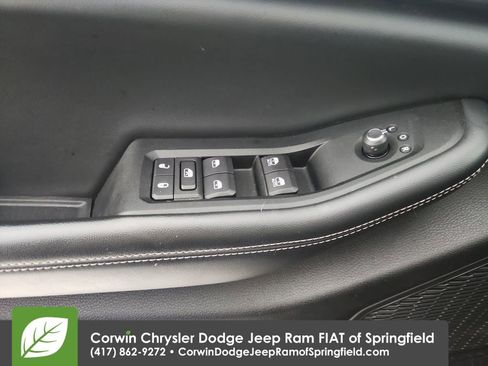 Certified 2023 Jeep Grand Cherokee Laredo image 21