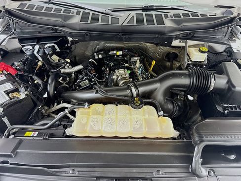 Used 2022 Ford F150 Lariat AWD/4WD image 30