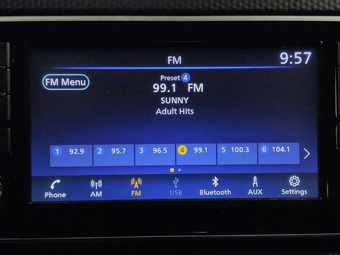 Used 2021 Nissan Kicks S image 25