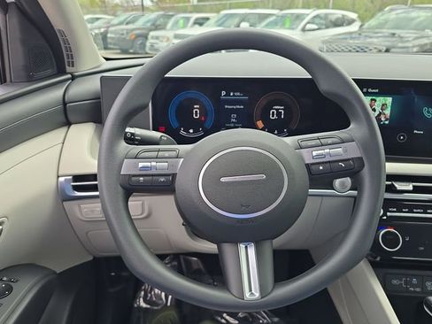 Certified 2025 Hyundai Tucson SEL image 14