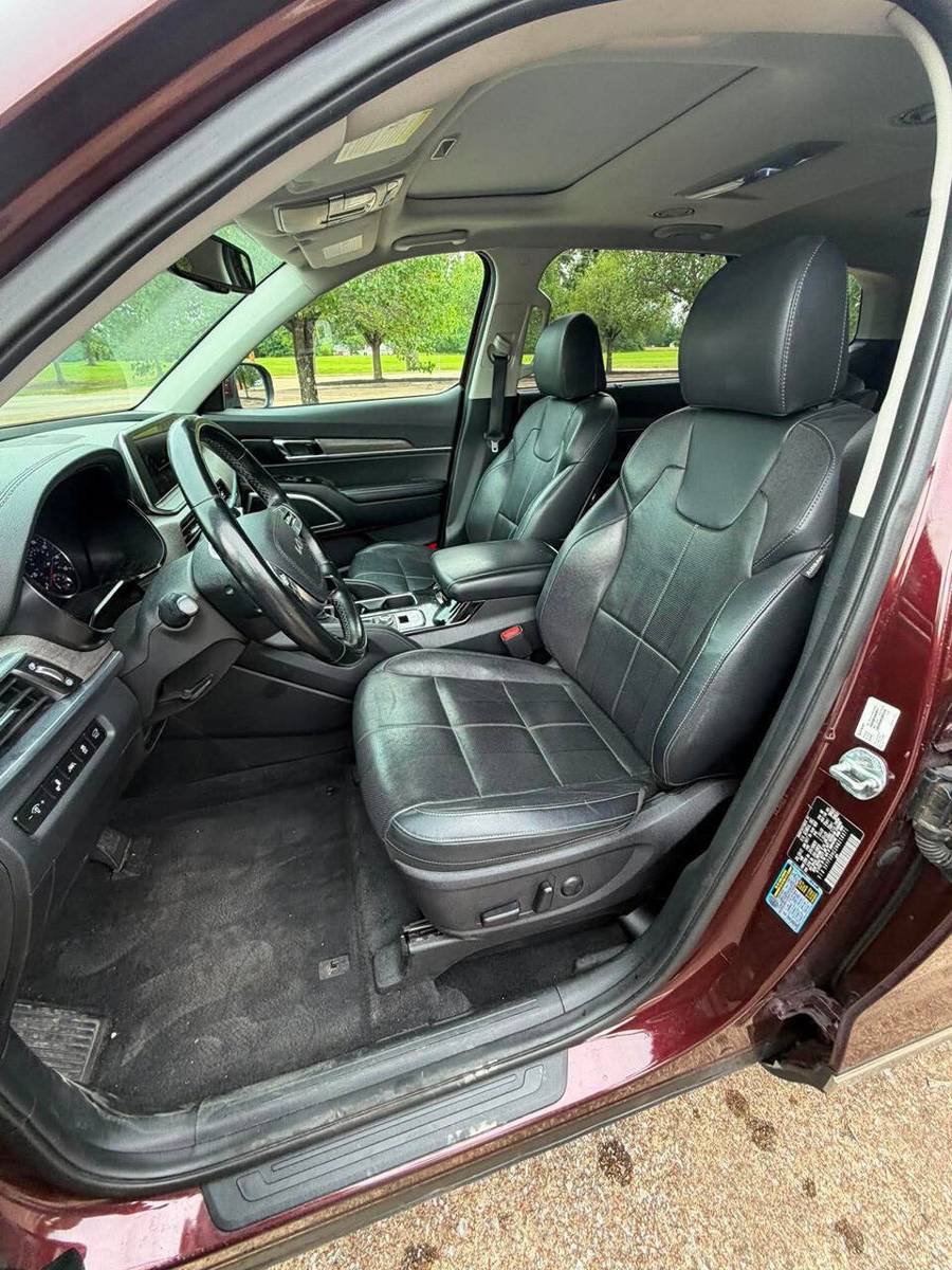 Used 2022 Kia Telluride EX w/ EX Premium Package AWD/4WD image 10