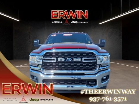 Used 2024 RAM 3500 Big Horn AWD/4WD image 2