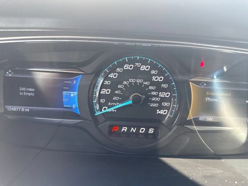 Used 2014 Ford Taurus SEL w/ Equipment Group 201A FWD image 10
