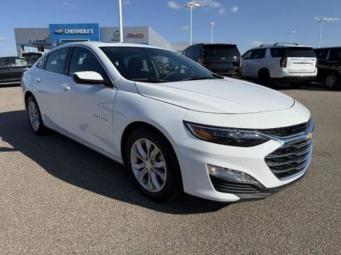 Used 2024 Chevrolet Malibu LT image 10