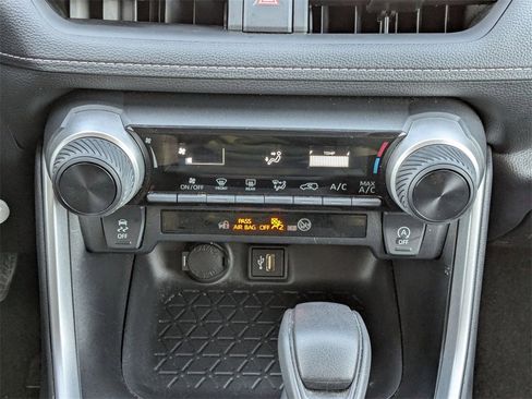 Used 2024 Toyota RAV4 LE image 24