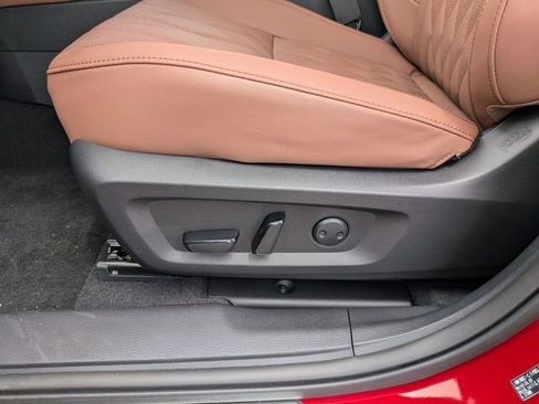 New 2026 Mitsubishi Outlander SEL FWD image 15