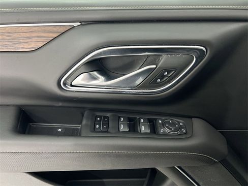 Used 2023 Chevrolet Tahoe Premier image 23