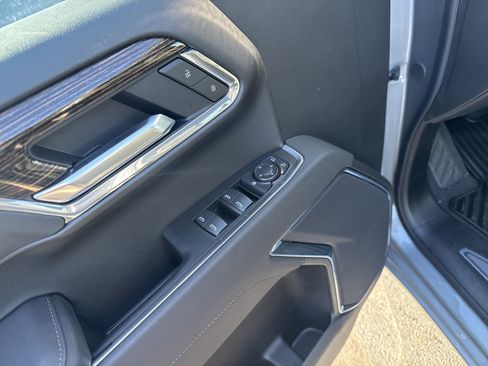 New 2026 GMC Sierra 1500 Elevation image 16
