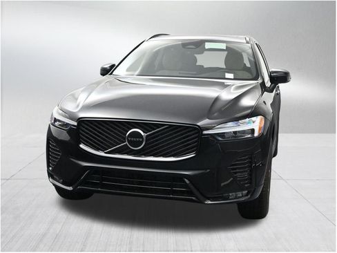 New 2026 Volvo XC60 B5 Core AWD/4WD image 8