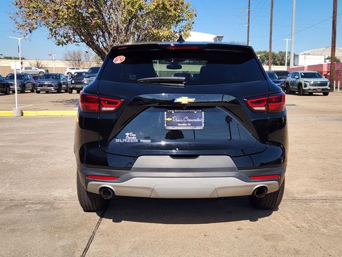 Certified 2025 Chevrolet Blazer LT image 8