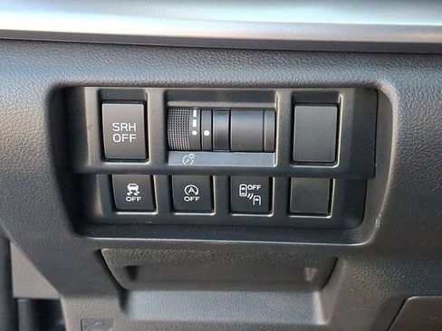 Used 2021 Subaru Crosstrek 2.5i Limited w/ Popular Package #5 image 27