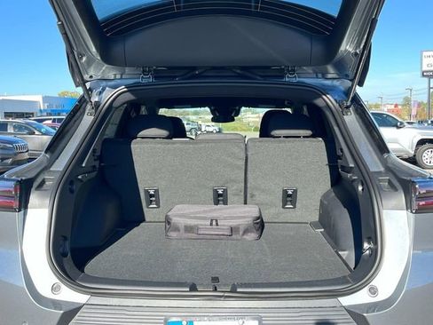 New 2026 Chevrolet Equinox EV LT image 6